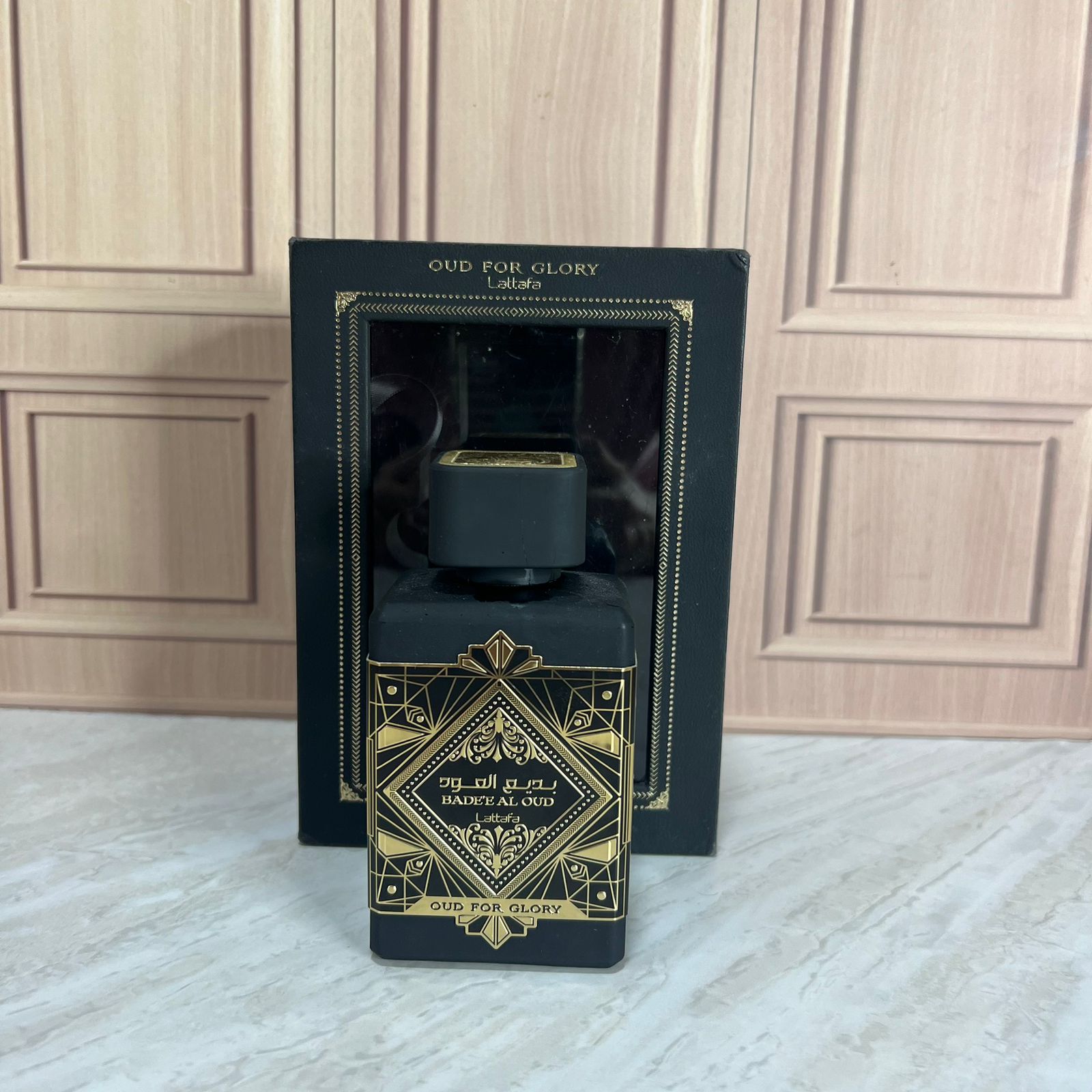 Badeâ€™e Al Oud Oud for Glory Lattafa